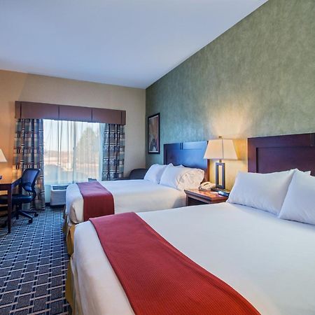 Holiday Inn Express Hotel & Suites Youngstown North-Warren/Niles By Ihg Ngoại thất bức ảnh