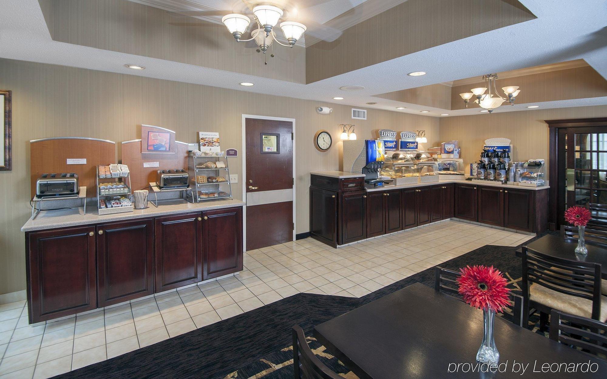 Holiday Inn Express Hotel & Suites Youngstown North-Warren/Niles By Ihg Nhà hàng bức ảnh