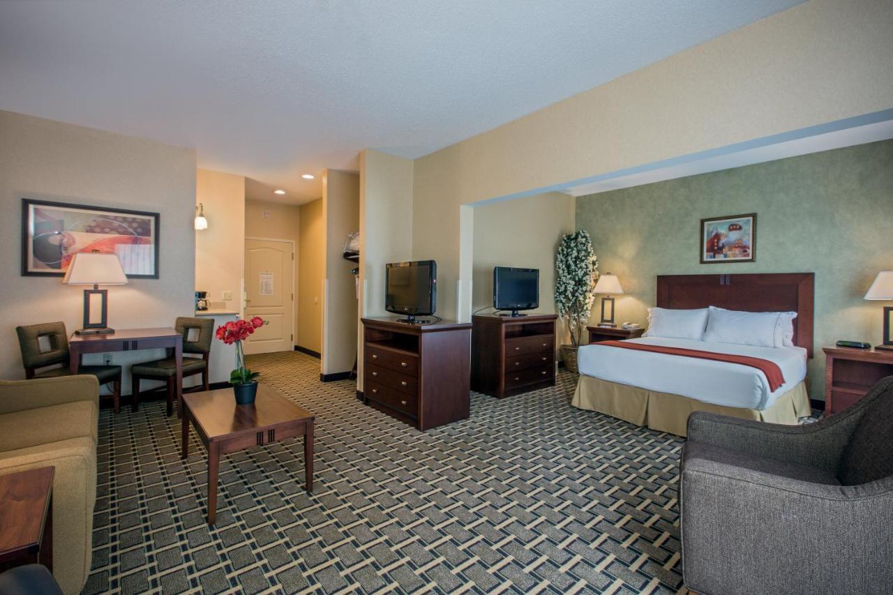 Holiday Inn Express Hotel & Suites Youngstown North-Warren/Niles By Ihg Ngoại thất bức ảnh