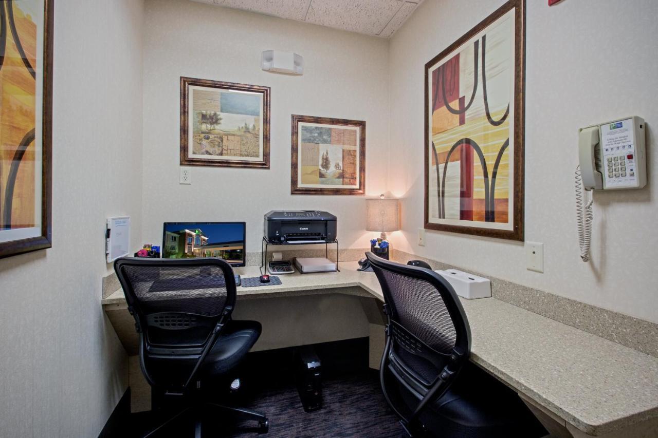 Holiday Inn Express Hotel & Suites Youngstown North-Warren/Niles By Ihg Ngoại thất bức ảnh